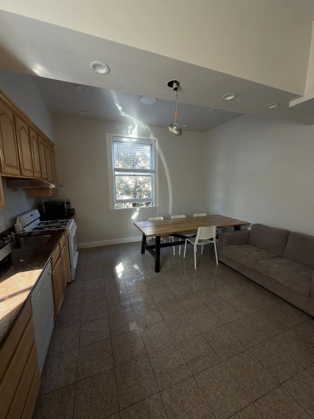 Kitchen 552 Guerrero St