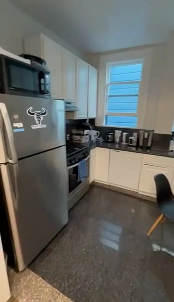 Video Tour 106 Shotwell St